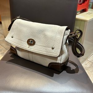 Coach leather shoulder bag